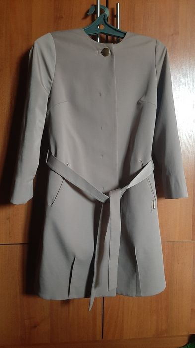 Плащ продам и многое др