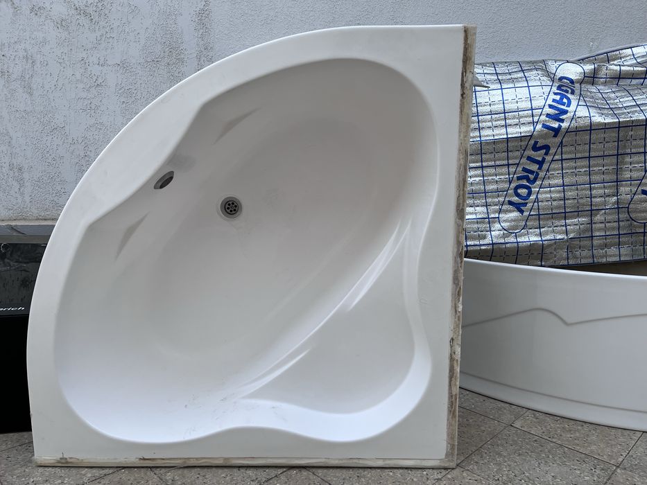 Ванна акриловая б/у