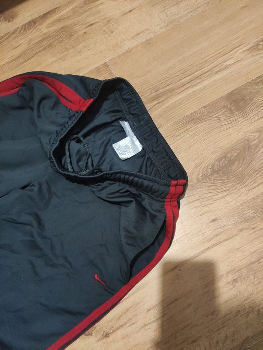 Pantaloni Nike mărimea L