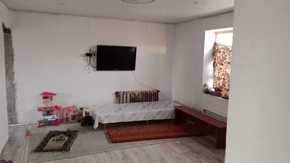 Продаётся дом в поселке Новодолинский