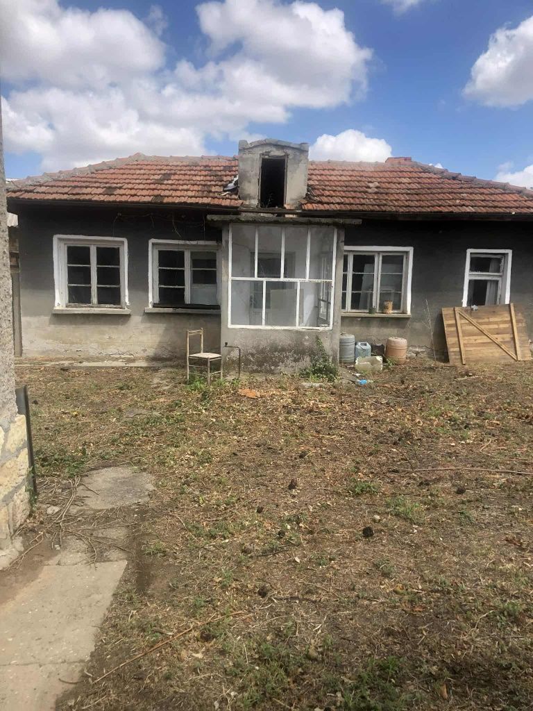 Къща в град Борово/Руснеско