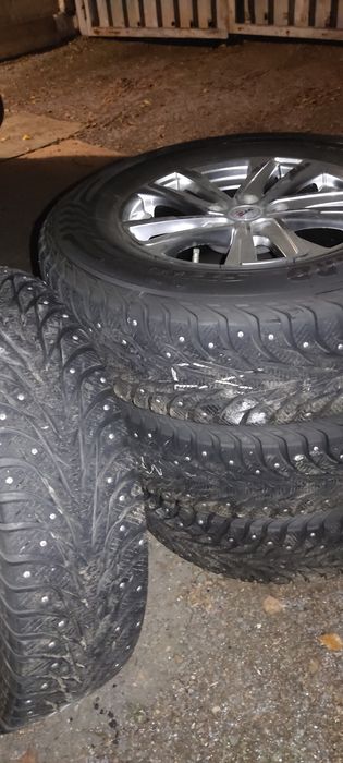 Зимние шины Yokohama 225/70 R16