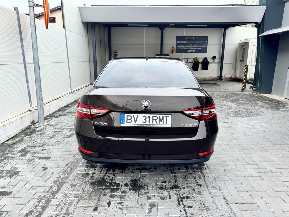 Vand Skoda Superb 2.0 Tdi DSG