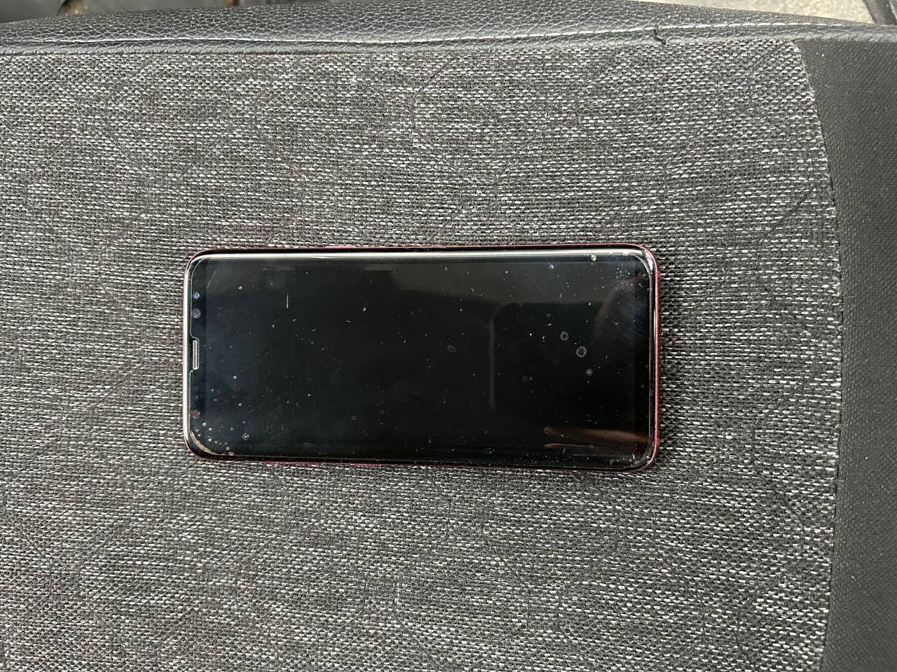 Самсунг S 8 сотилади