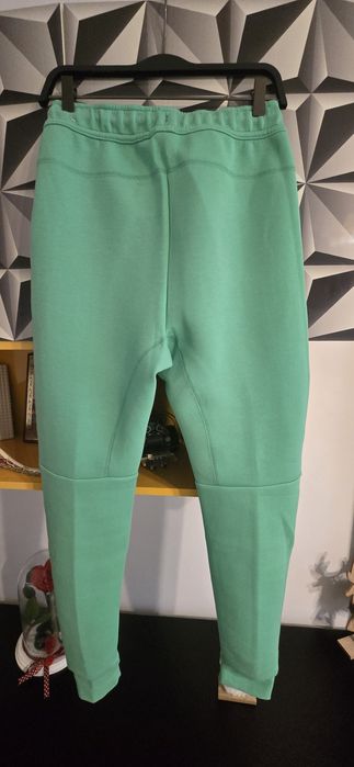 Pantaloni Nike Tech, S