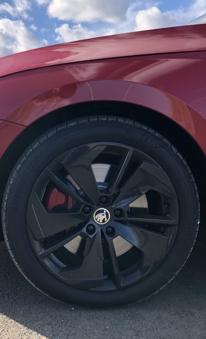 Оригинални джанти от Skoda Octavia 4 RS