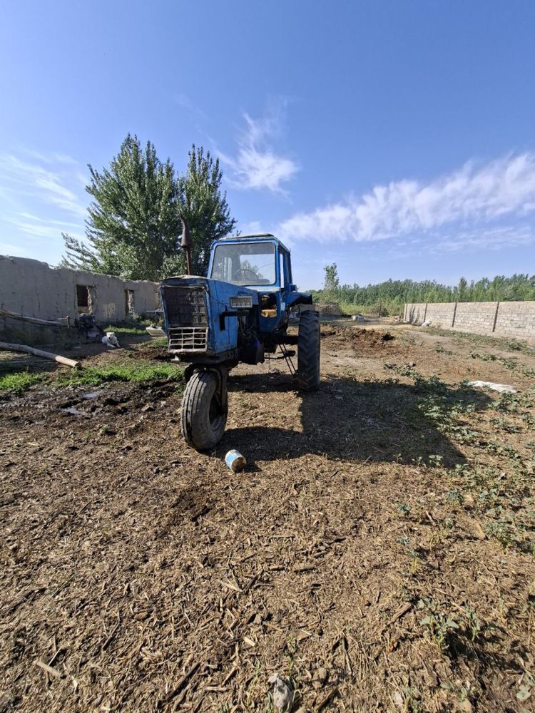 Traktor garantiya hama joyiga