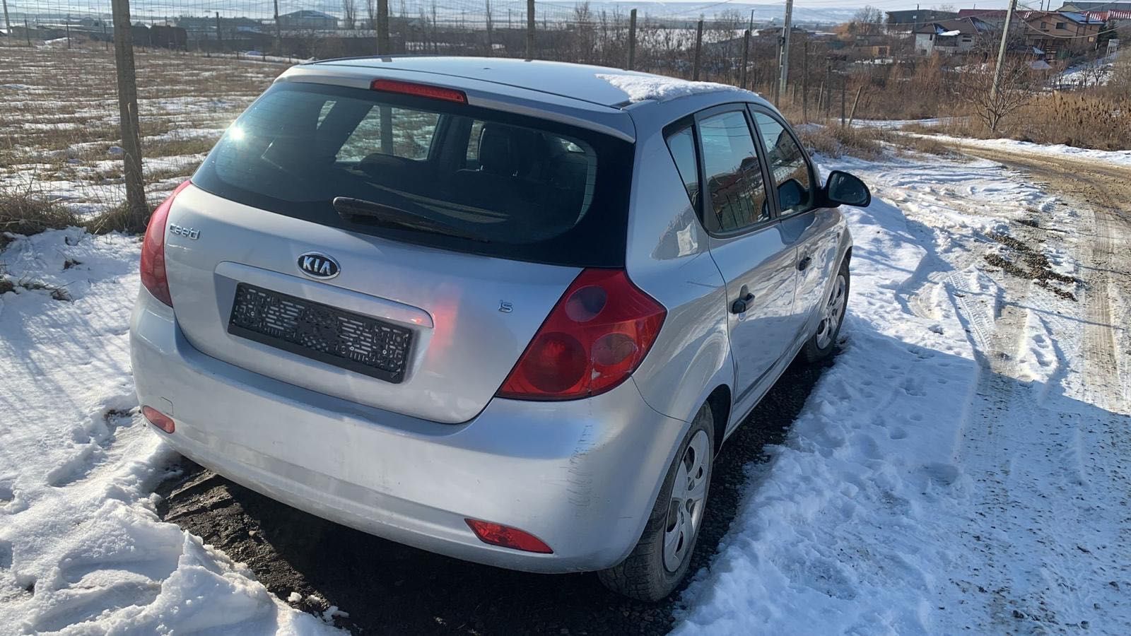 Dezmembrări Kia Ceed 2007, 1.6 benzina.