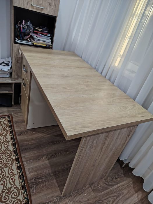 Birou 70x140cm cu sertare