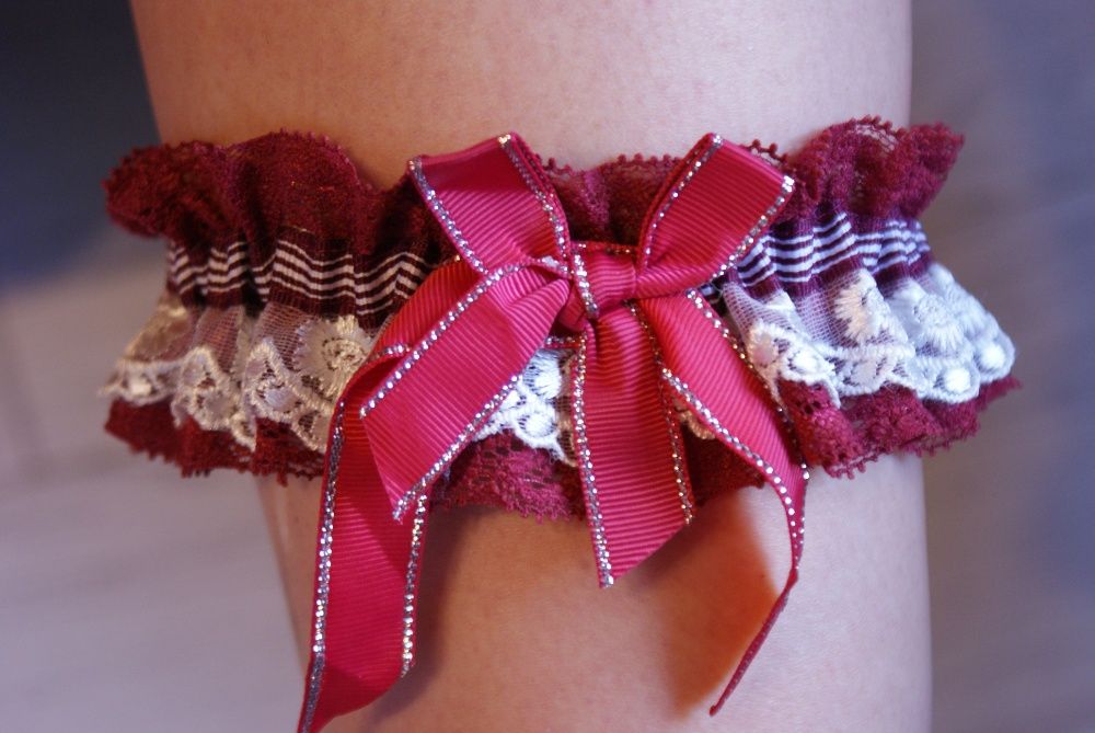 Jartiera mireasa NOUA hand made 100% in Romania Bridal garter