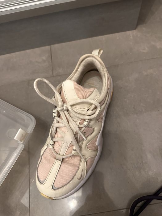 Nike мартонки носени малко 38,5
