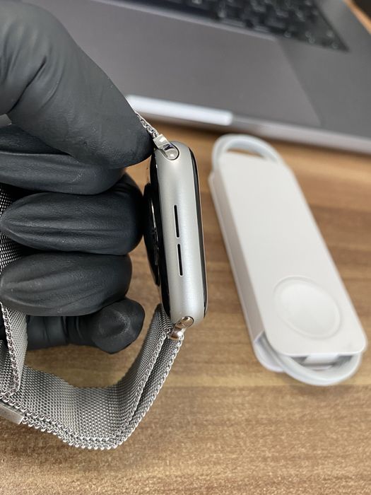 Apple Watch Seria 6 / 44 mm / Silver / Nou - Neactivat |