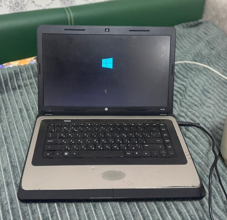 Hp ноутбук в хорошем состоянии