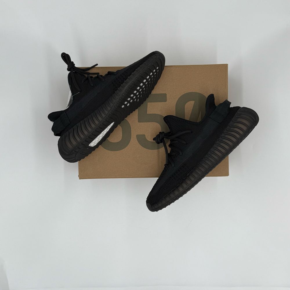 Adidas Yeezy Boost 350 V2 Black/Onyx - Marimi 38-49, Noi, Premium