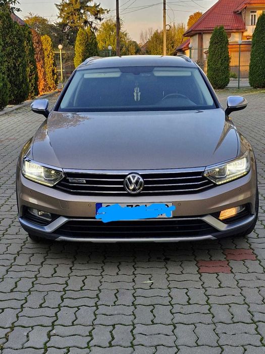 Volkswagen Passat Alltrak 4x4 190 cai Dsg