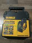 Laser DeWALT DW088CG Nivela laser cu fascicul 30 m
