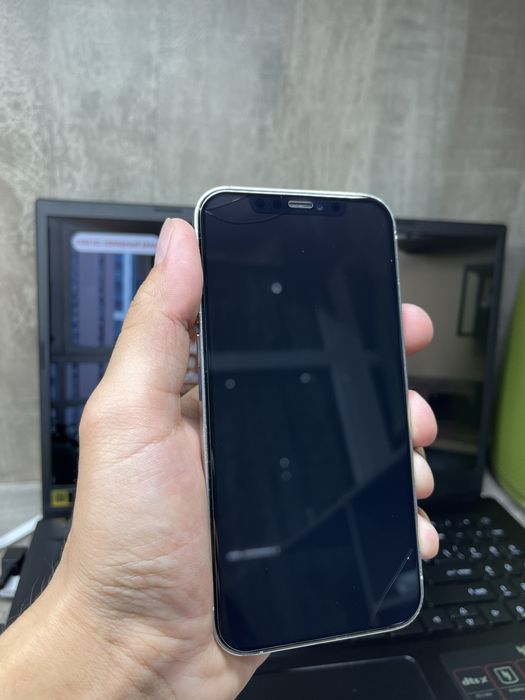 Айфон 12 про - 128 гб емкость 79%