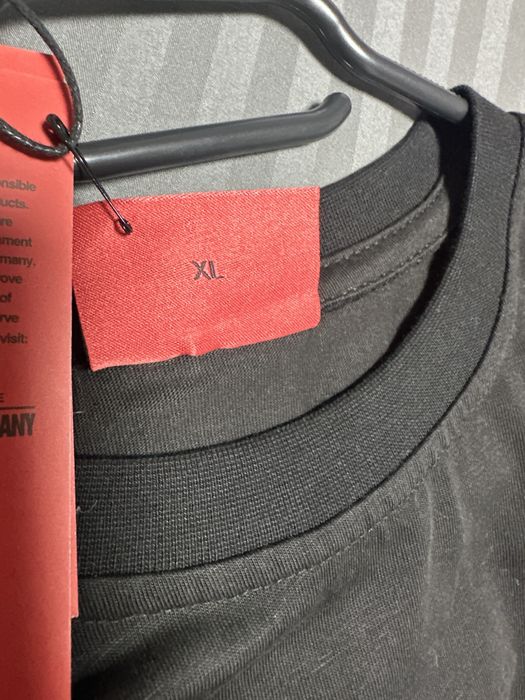 Tricou Hugo mărimea XL