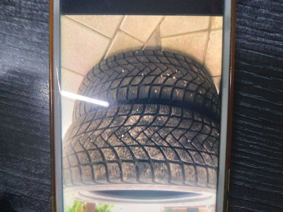 Anvelope auto rulate