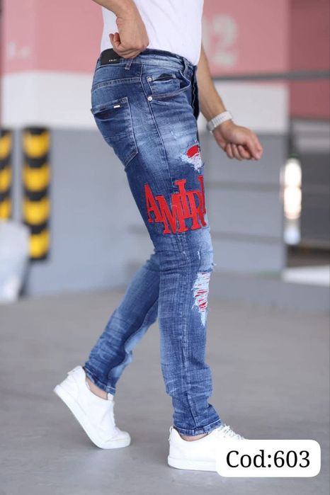 Blugi damă și barbati