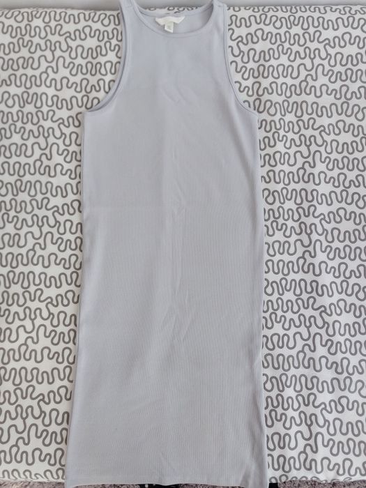 Vand haine pentru fete