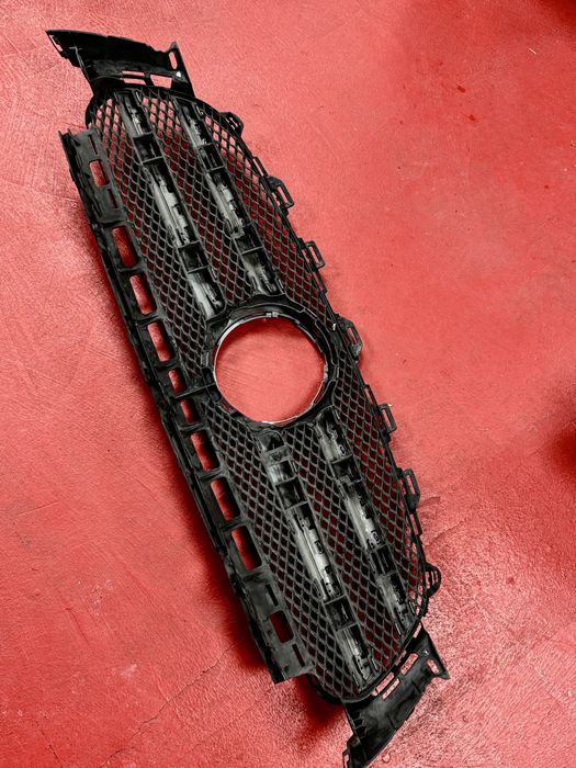 Решетка Грил mercedes w213 E class