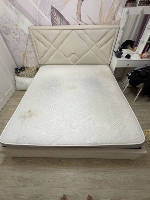 Отдам даром матрац