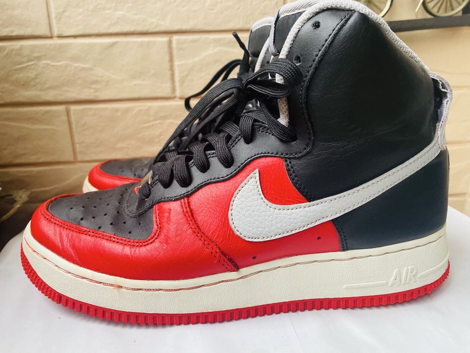 NIKE ориг. маратонки от Англия