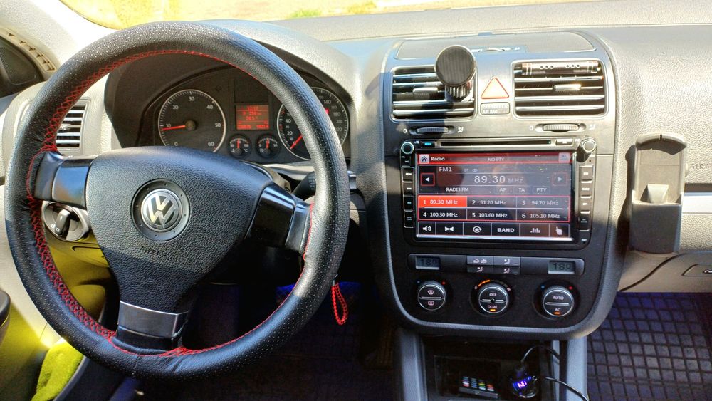 Volkswagen golf V