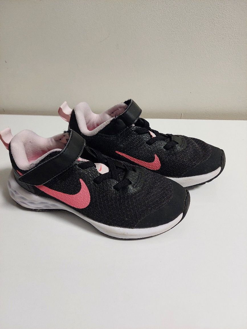 Маратонки Nike, 28 размер