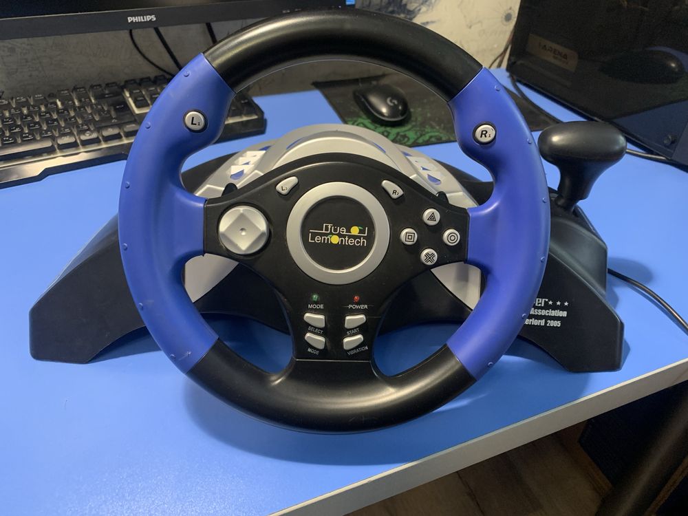 Продам руль игровой