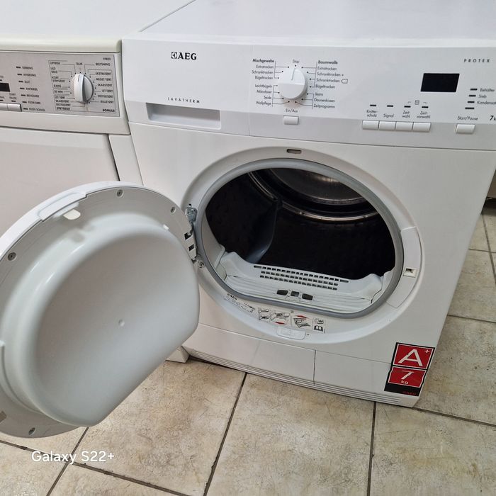 Кондензна сушилня с термопомпа 7кг А++ AEG