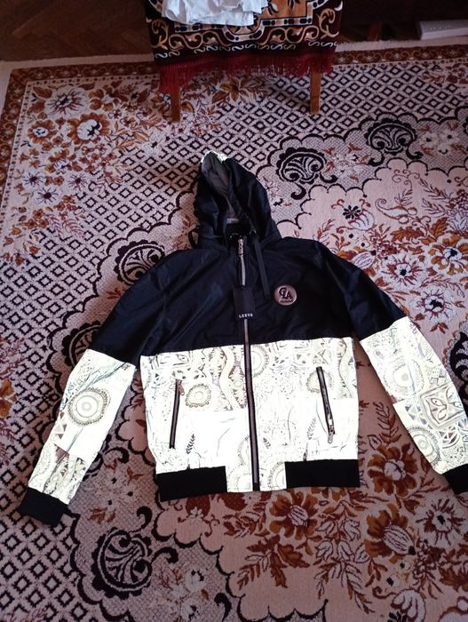 Geaca impermeabila!!