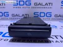 Sertar Suport Spatiu Depozitare Bord Audi A3 8P 2004 - 2013 Cod 8P0941561D