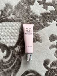 Cc cream Dr hedison