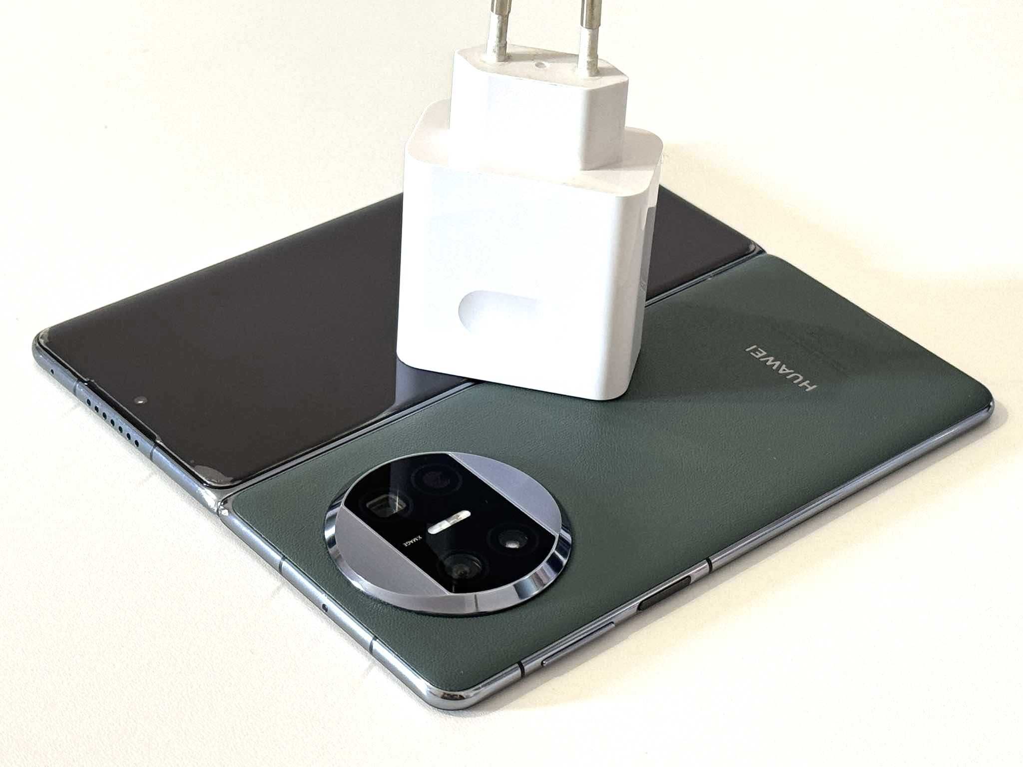 Бартер! Huawei Mate X3 512+12GB Dark Green (Тъмно Зелен)