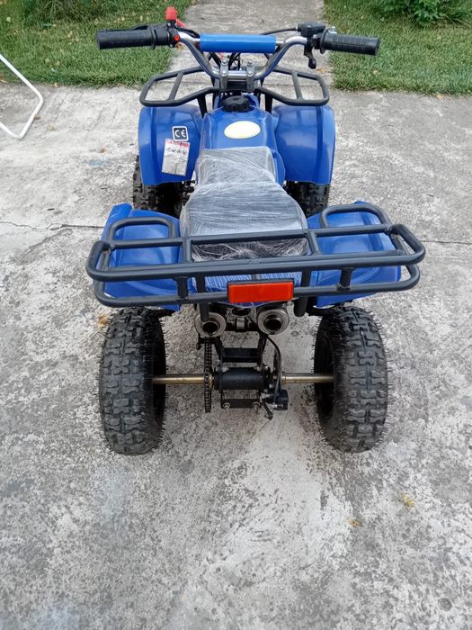 Vand ATV de copii pe benzina motor 49 cc , aproape nou. Pret 2000 lei