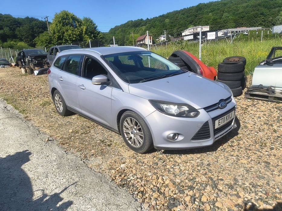 Dezmembrez Ford Focus 3 2014 1.6tdci