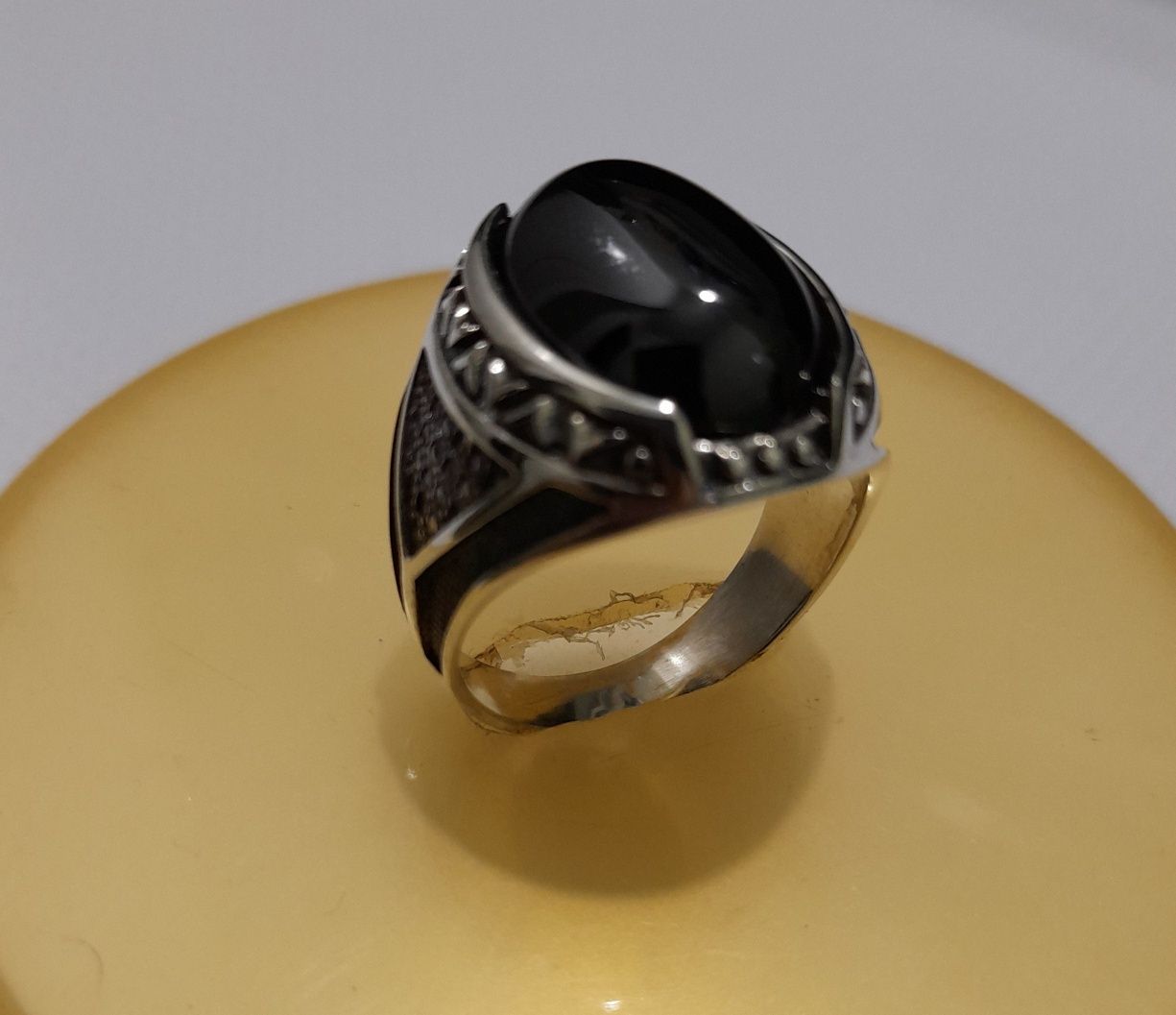 Кольцо мужское серебряное.Перстень
