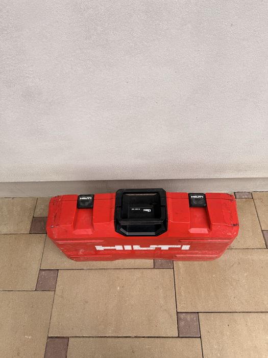 Cutie masina de carotat HILTI DD 150