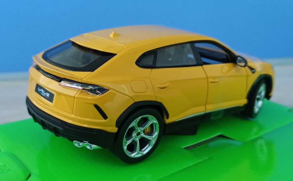 Macheta Lamborghini URUS galben SUV - Welly NEX 1/24