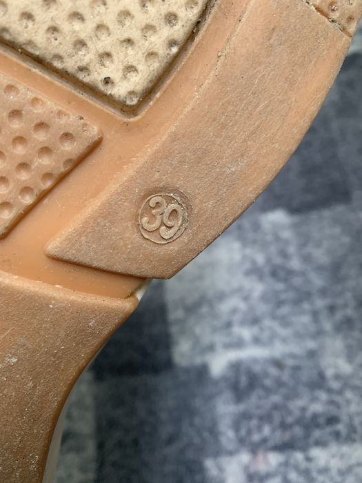 Топли боти 39 номер