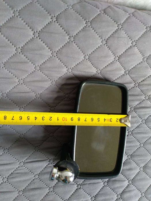 Огледало за кола