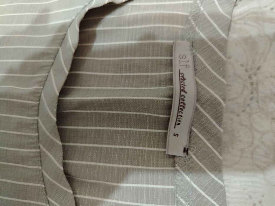 Продаю женский костюм на худенькую