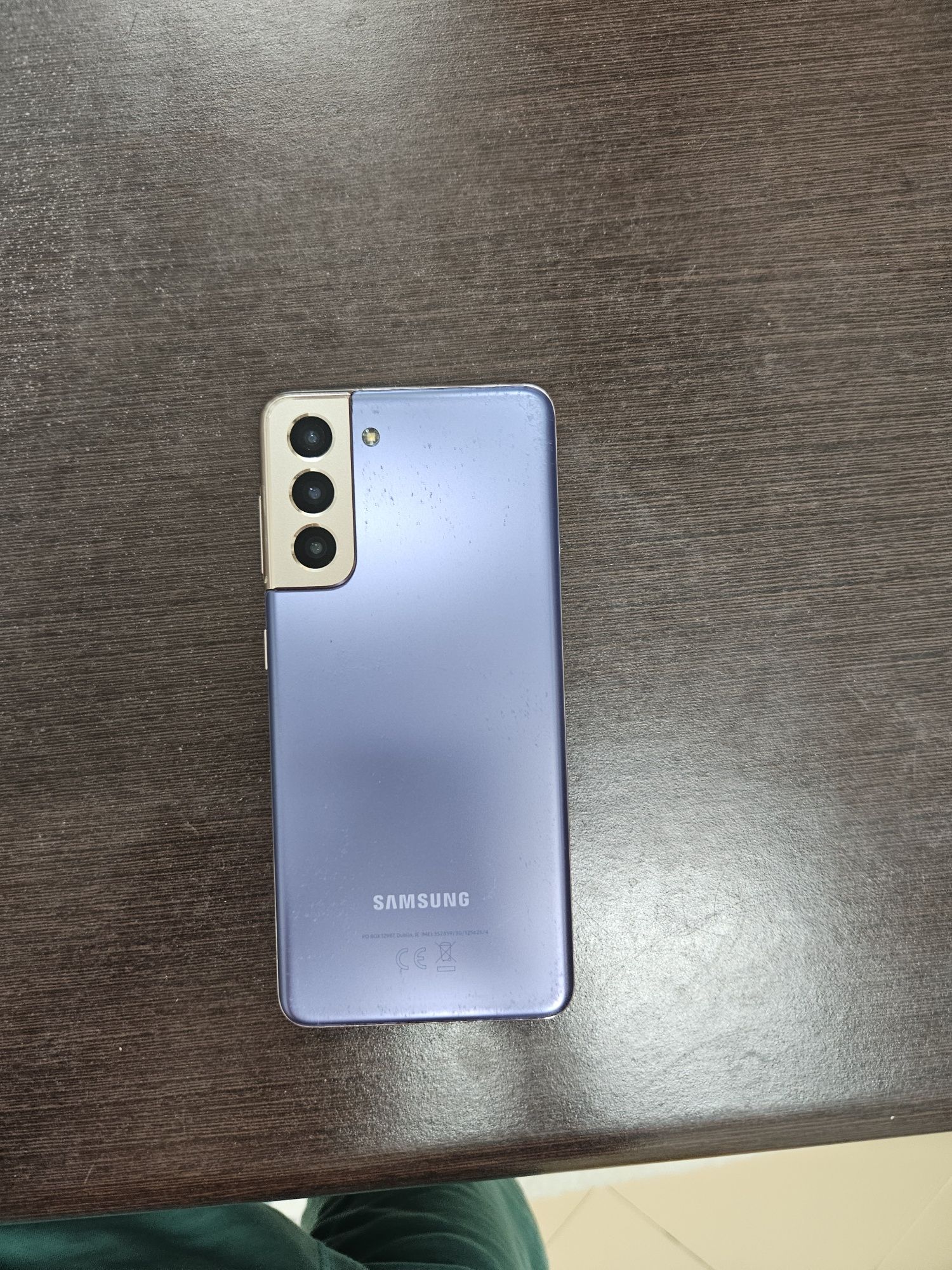 Samsung S21,culoare mov