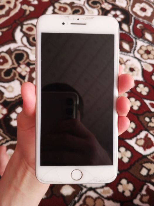 iPhone 8+ holati ideal