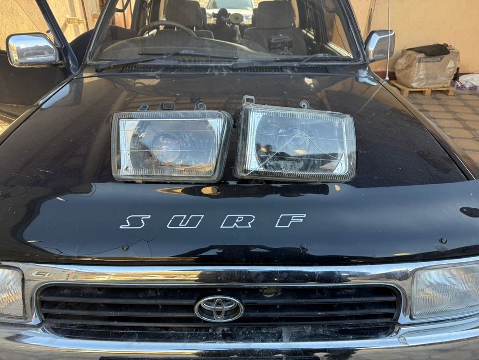 Продаётся фары на машину тайота SURF 2 поколений