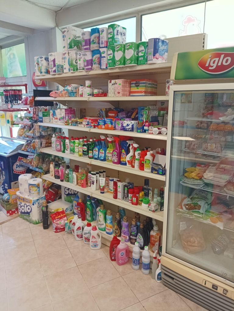 Оборудване за магазин, много добро състояние