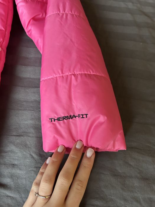 Nike яке размер С ново