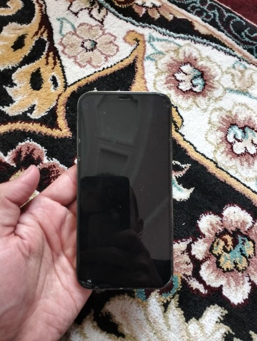 Iphone 12 pro 128 tali